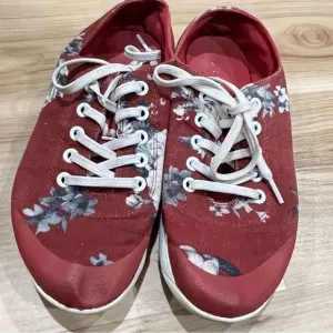 NoBull Red Floral Canvas Sneakers Shoes Women’s 7.5