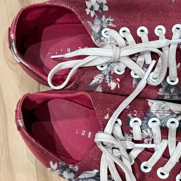 NoBull Red Floral Canvas Sneakers Shoes Women’s 7.5