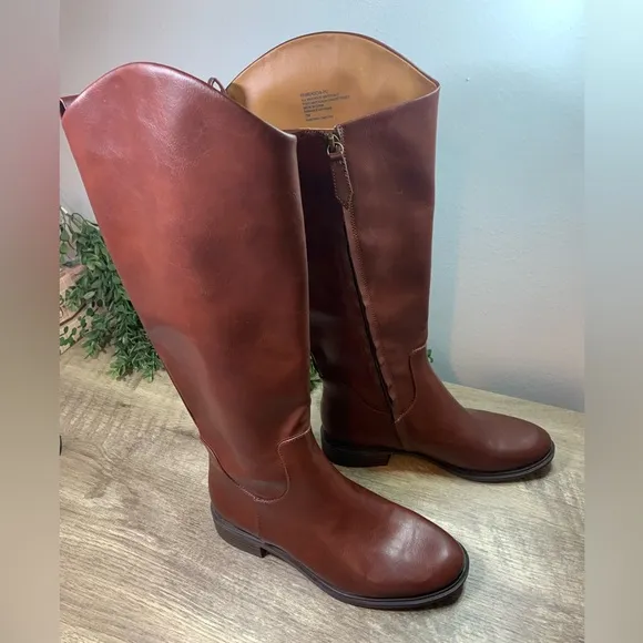 Nordstrom Rack Riding Boots Size 7M Brown Winter Holiday Ladies Knee High