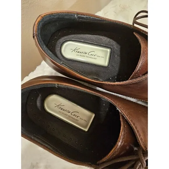 NWOB Kenneth Cole Silver Technology Set Your Clock Dress Shoes Size 14