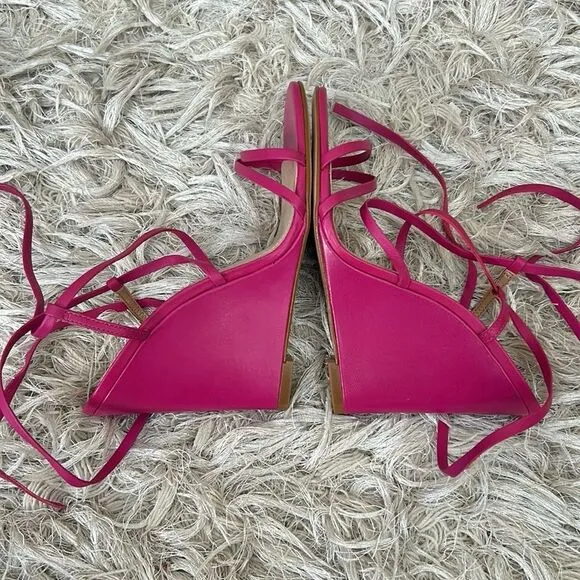 NWOB SCHUTZ Deonne Casual Nappa Leather Lace Up Wedge Sandals in Hot Pink Size 8