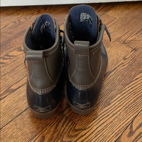 NWOT! Bass Brown and Blue Winter Boots!