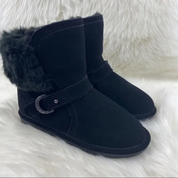 NWOT BEARPAW WINTER FUR BOOTS SIZE 5 WOMAN