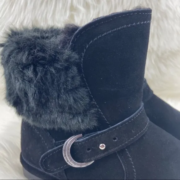 NWOT BEARPAW WINTER FUR BOOTS SIZE 5 WOMAN