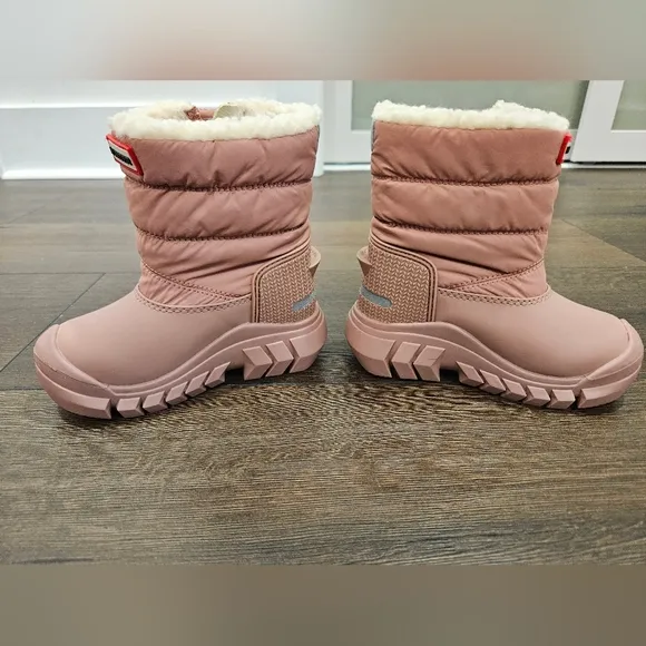 NWOT Little Toddler Hunter Pink Winter Boots - Size 6