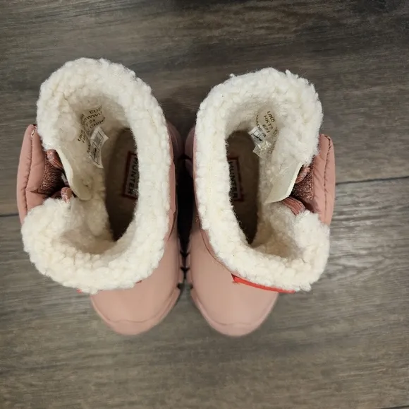 NWOT Little Toddler Hunter Pink Winter Boots - Size 6
