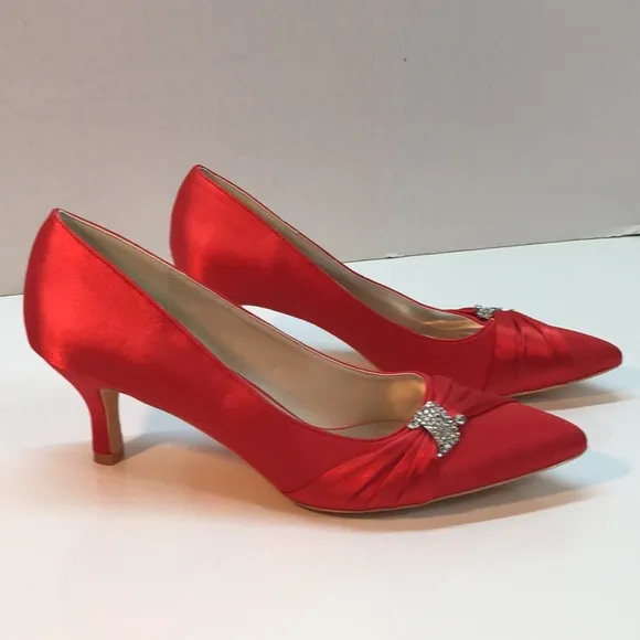 NWOT Red Satin European Shoes with Rhinestone Brooch Size 40 (USA 8.5)