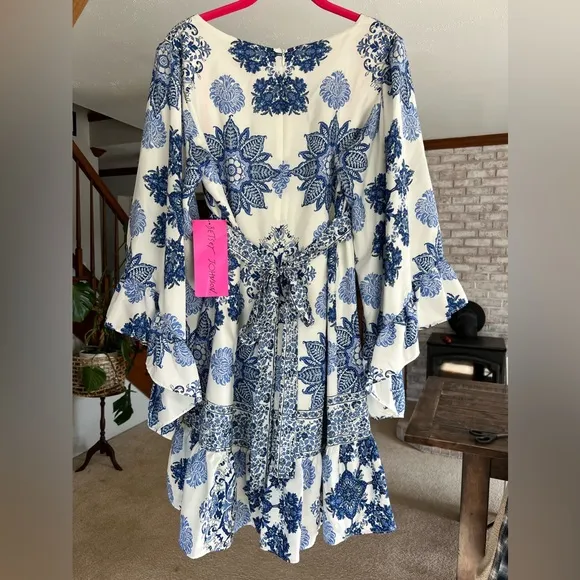 NWT Betsey Johnson Dress - Floral Boho Bell Sleeve White/Blue (SZ 8) Retail $148