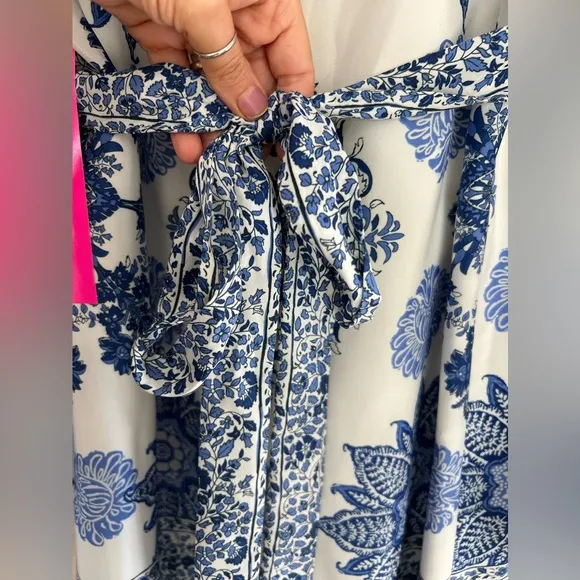 NWT Betsey Johnson Dress - Floral Boho Bell Sleeve White/Blue (SZ 8) Retail $148