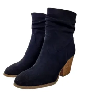 NWT Black slouch boots sz. 7.5