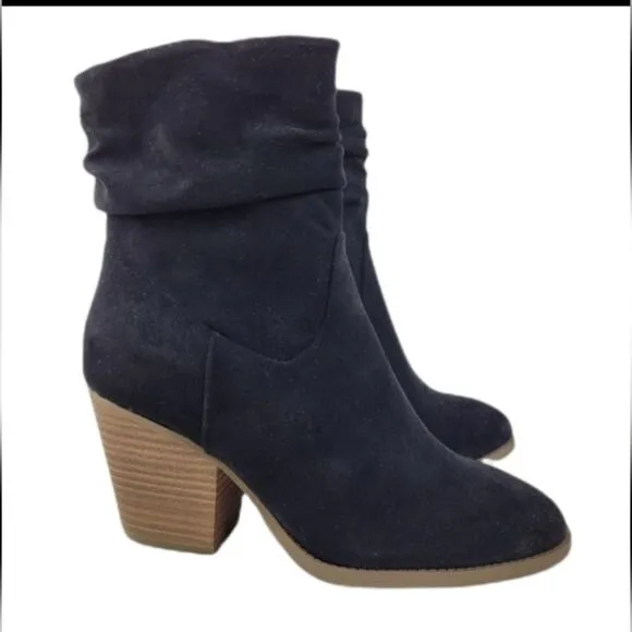 NWT Black slouch boots sz. 7.5