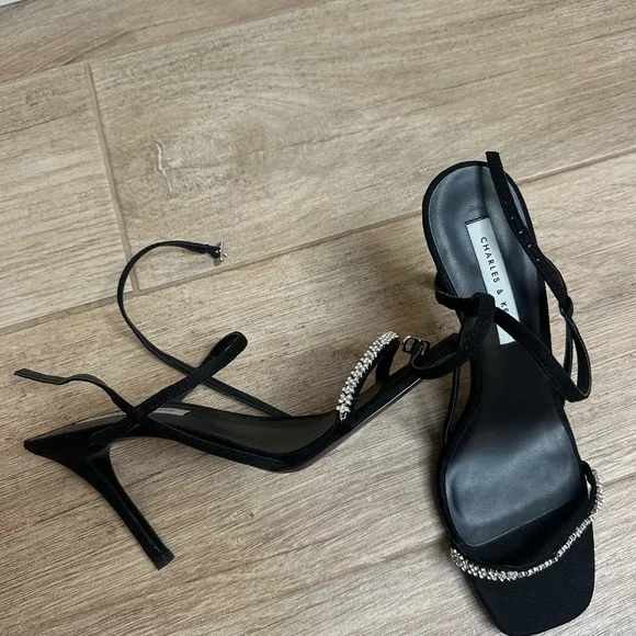 NWT Charles &amp; Keith Black Heels Shoes