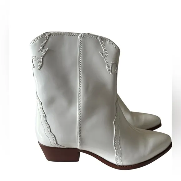 NWT Free People Ariel Boots
