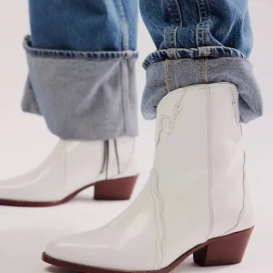 NWT Free People Ariel Boots