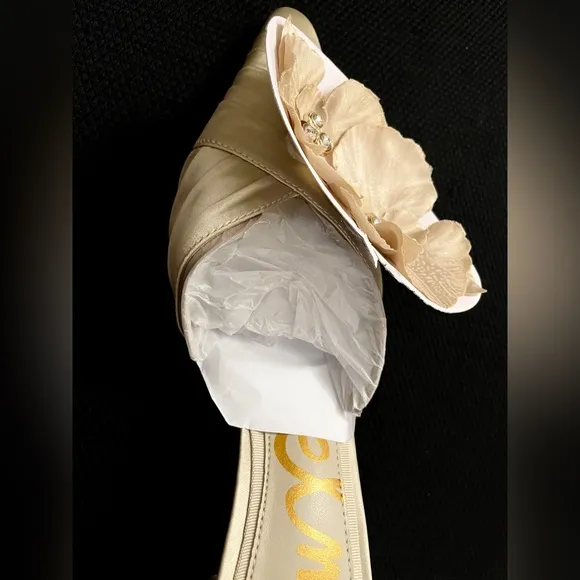 NWT in Box Sam Edelman Bella Kitten Heel Mule Modern Ivory Satin Sandal Floral