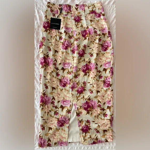 NWT • JLUXLABEL • WOMENS BEIGE NORAH SKIRT SET • SMALL • SILHOUETTE FORM FITTING