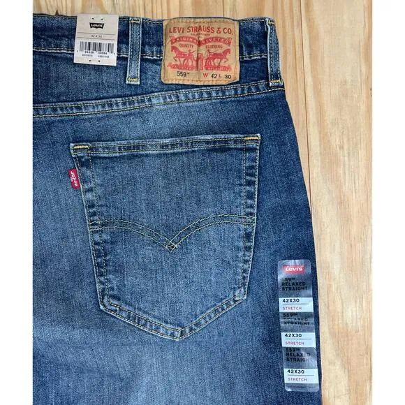 NWT Levi's Men's 559 Relaxed Fit Straight Jeans 42x30