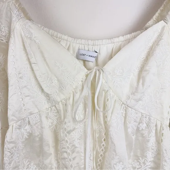 NWT Lost   Wander Somerset Meadow Baby Doll Mini Dress in Off White / Cream