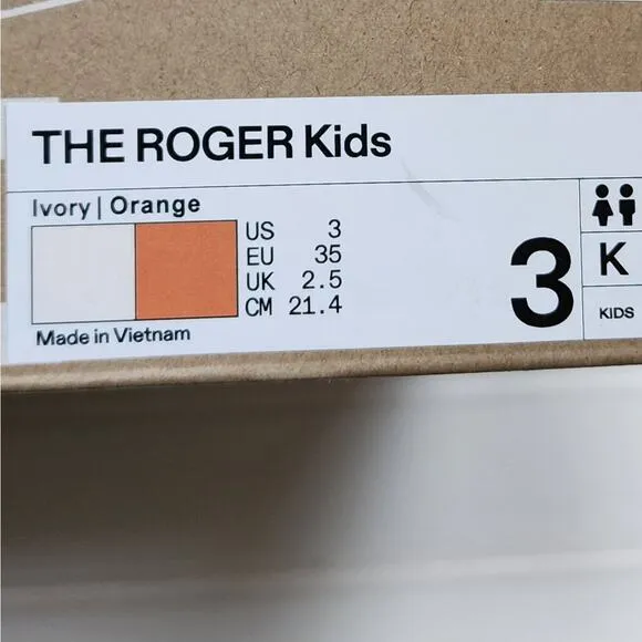 NWT On THE ROGER Kids Shoes/Sneakers