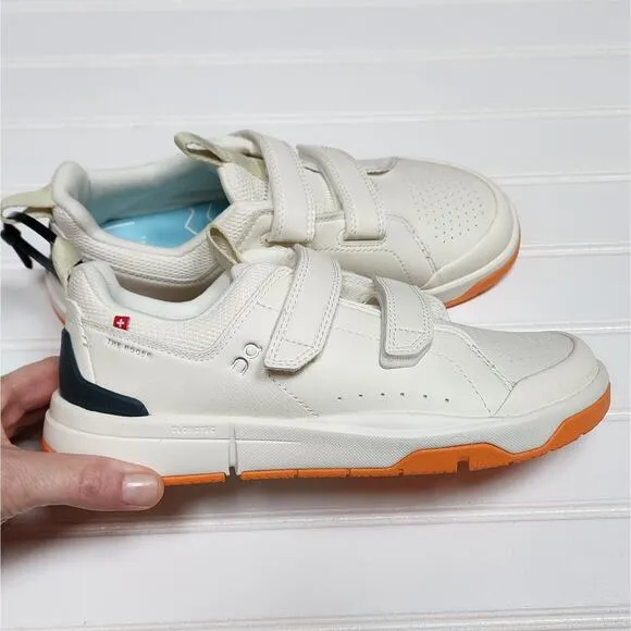 NWT On THE ROGER Kids Shoes/Sneakers