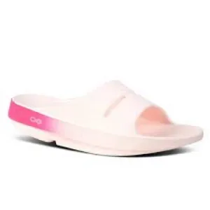 NWT OOFOS WOMEN'S OOMEGA OOAHH SANDAL IN BLUSH FADE SIZE 9