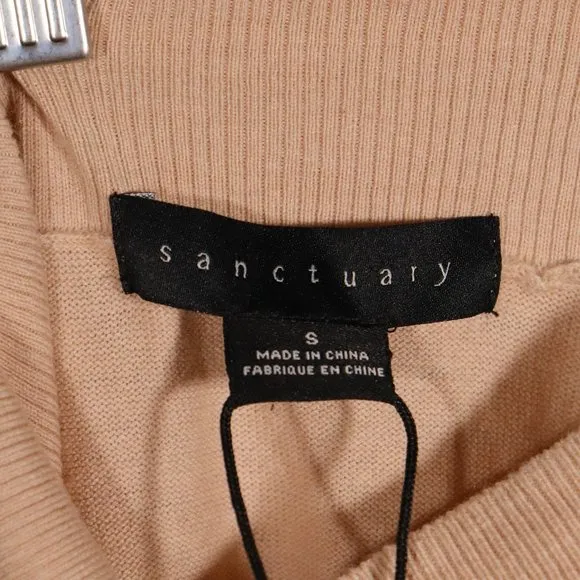 NWT Sanctuary Sweater Size Small