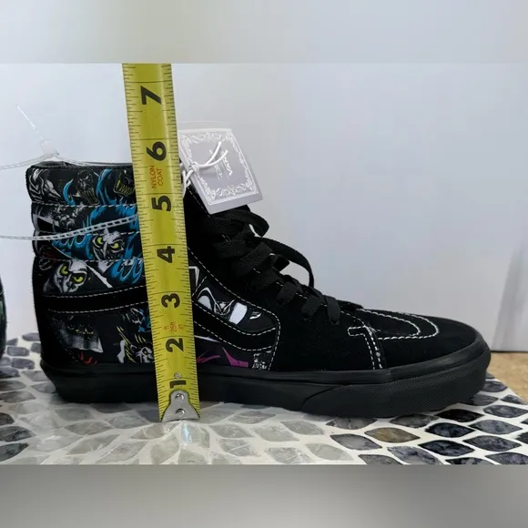 NWT Vans  Disney villains SK8-hi shoes 100th Anniversary Black Sneakers men’s 8