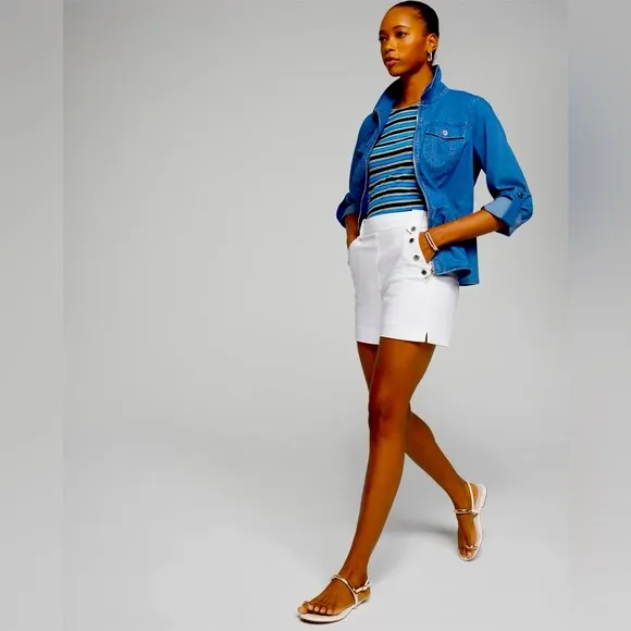 NWT WHBM Pull On Button Detail Shorts