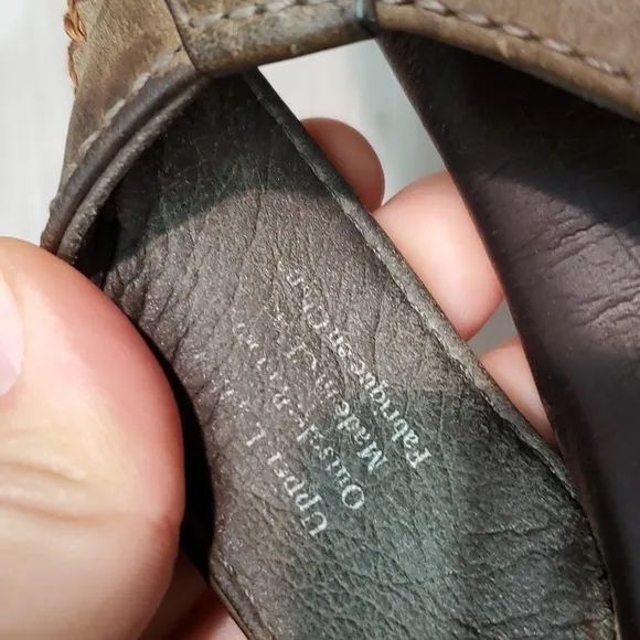Olukai Mens Leather Thong Sandals Flats shoes sz 11