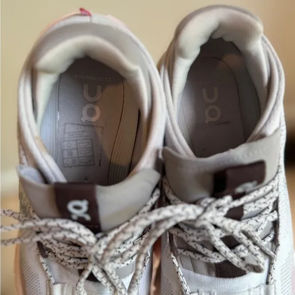 On Cloud Cloudnova Grey Black Sneakers Shoes Womens 9