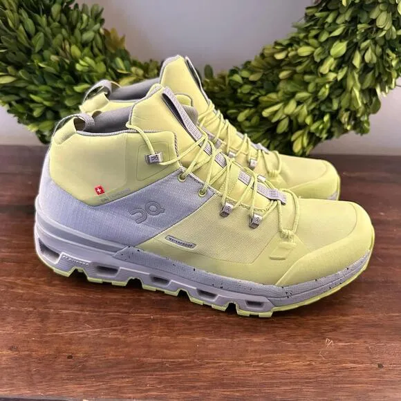 On Women's Cloudtrax Waterproof Hiking Boots‎ 8.5