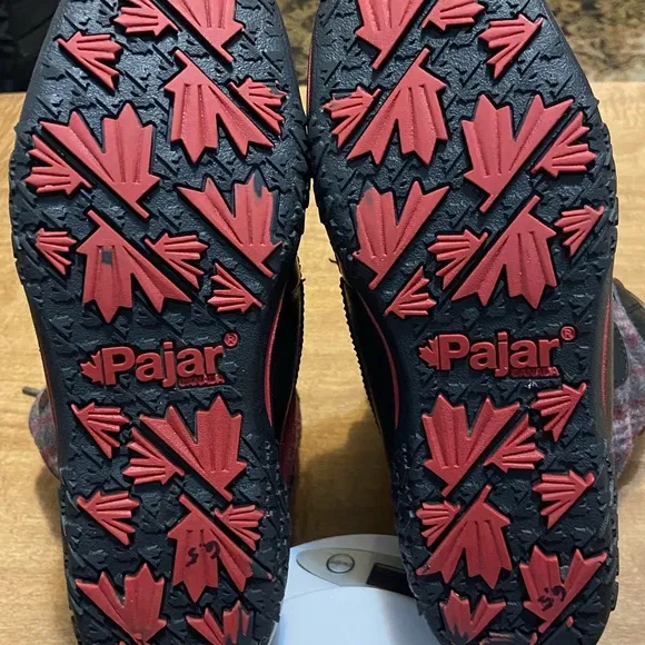 Pajar Canada‎ women’s waterproof winter boots 6-6.5