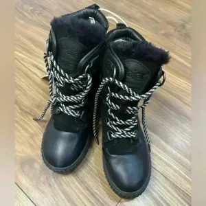 Pajar Wonens Snow Boots 5.5