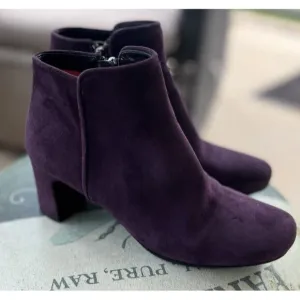 Pas De Rouge Suede Ankle Boots Size US 6 EU 36 Burgundy Purple