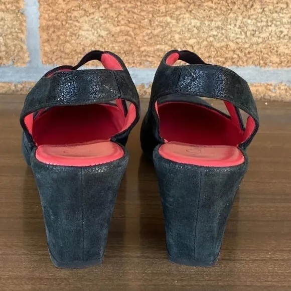 Pas de rouge shoes size 7