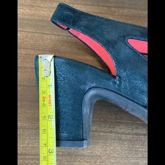 Pas de rouge shoes size 7