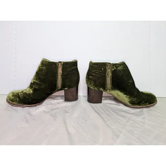 Patricia Nash Anthropologie Velvet Ankle Boots Womens 8.5 Olive Green Block Heel