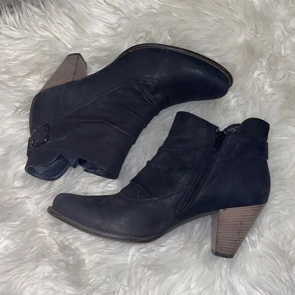 Paul Green Black Nubuck Leather Slouched Ankle Boots with Buckle