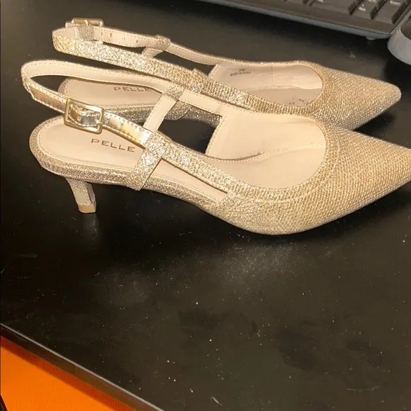 Pelle moda Deena 2 Low Heel Slingback gold size 5