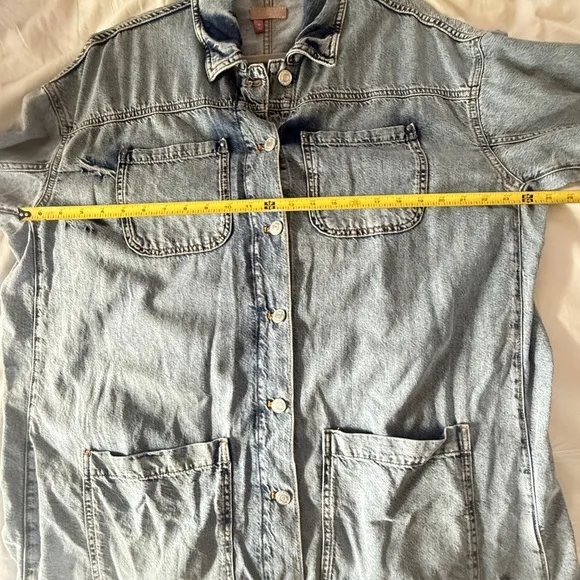 PILCRO women’s distressed Draped Denim Oversized Duster Jacket Button-Up