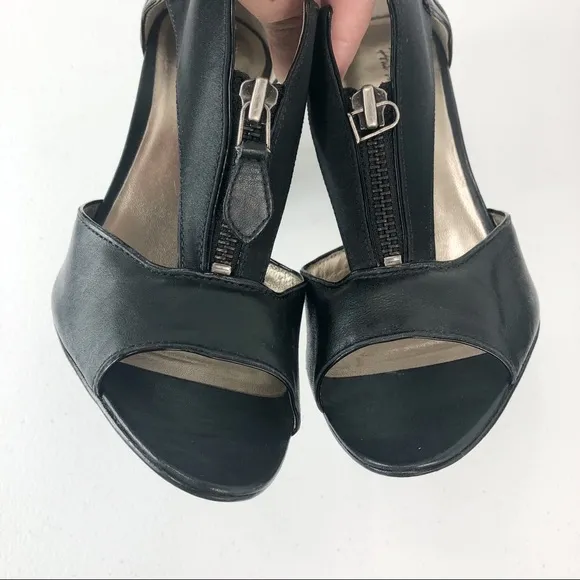 Pour la Victoire black high heel shoes 7.5 (#38)