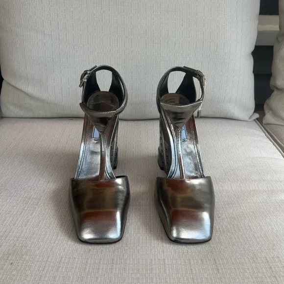 Prada Fall Runway 2014 Silver Wedge Sandals, size 10 (Italian 40)