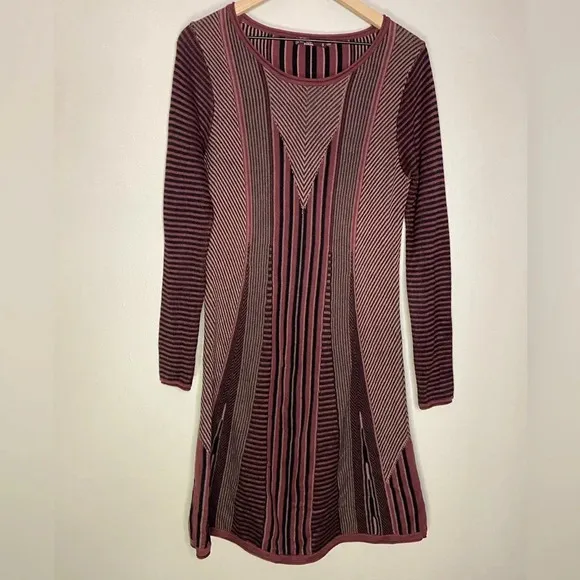 Prana Whitley Long Sleeve Lightweight Sweater Dress size Small Burgundy boho