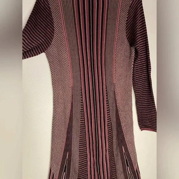 Prana Whitley Long Sleeve Lightweight Sweater Dress size Small Burgundy boho
