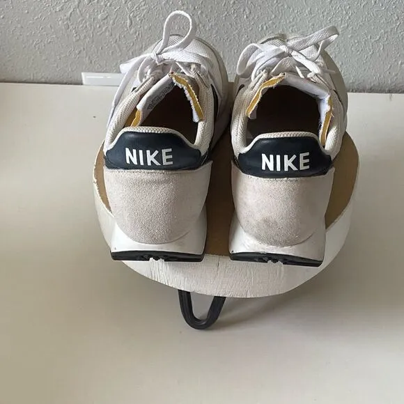 Pre-Owed Men Nike Air Tailwind 79 Running Shoes Sneakers Size 8 White Black