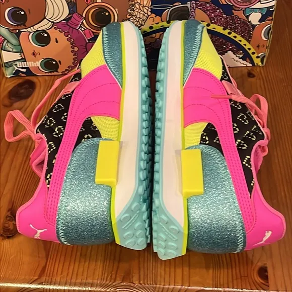Puma Future Rider x LOL Surprise Shoes Youth 7C Pink Yellow Sneakers new w/box