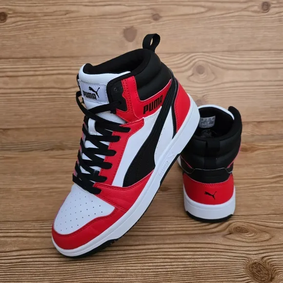 PUMA Rebound V6 Mid Sneakers