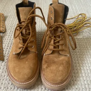 Rag &amp; Bone Suede Lace Up Combat Boots w/Insert