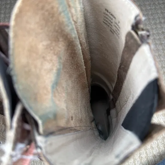 RARE Freebird Cash Boots