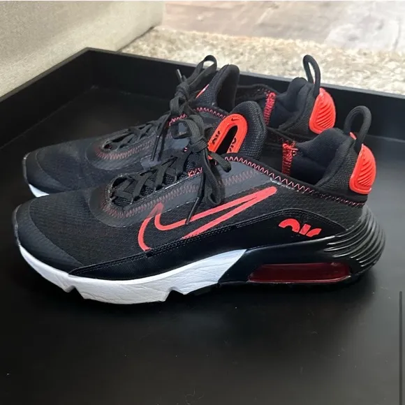 RARE Nike Air Max 2090 Black and Chili Red Sneakers Shoes Women’s 8 Youth 6.5